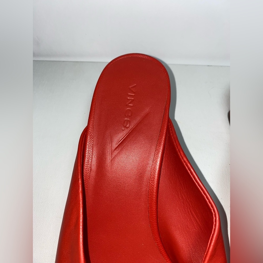 Vince Never Worn Designer Luxury Red Elizabeth Leather Open Toe Block Heel Mules - Picture 5 of 10